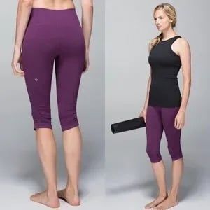 Lululemon In The Flow Crop II Heathered Black Cherry size 6